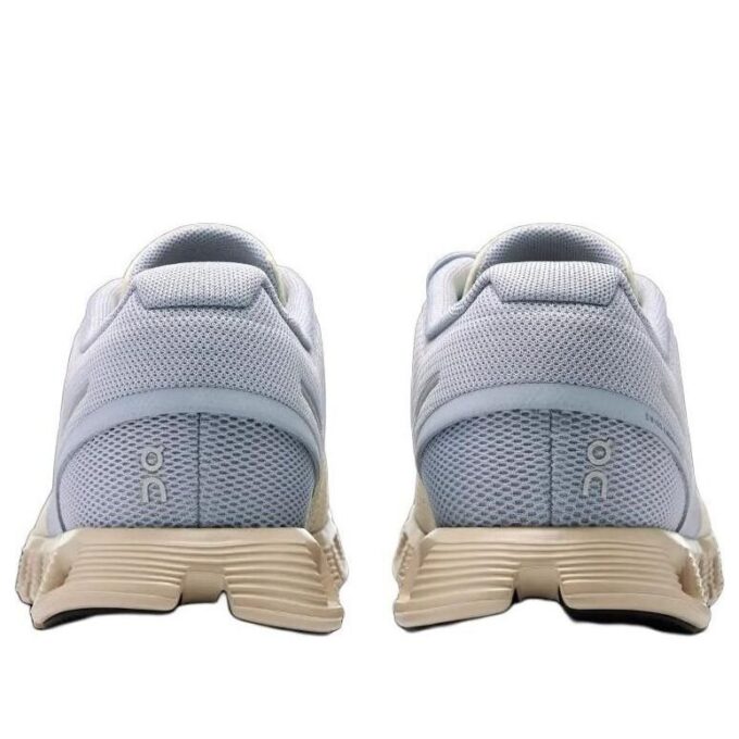 Cloud 5 «Nimbus Moon» Cloud 5 «Nimbus Moon»