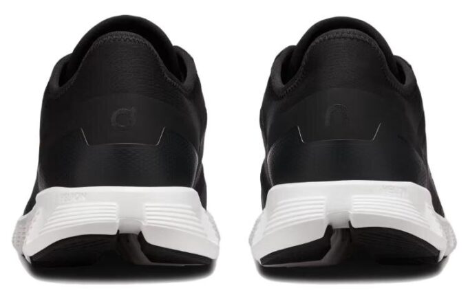 Cloud X 3 AD «Schwarz Weiß» Cloud X 3 AD «Schwarz Weiß»