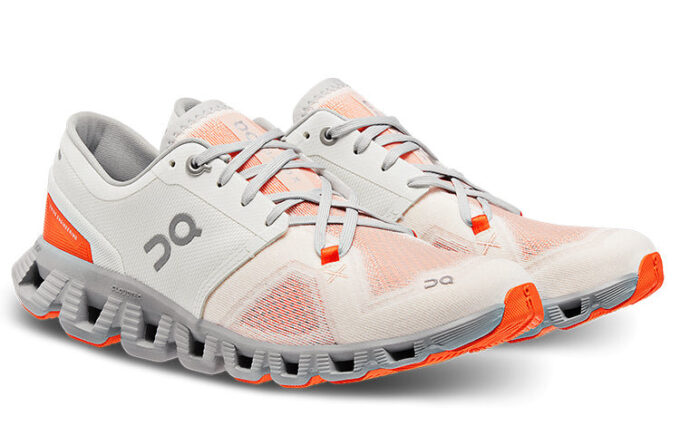 Cloud X 3 «Elfenbein-Legierung»