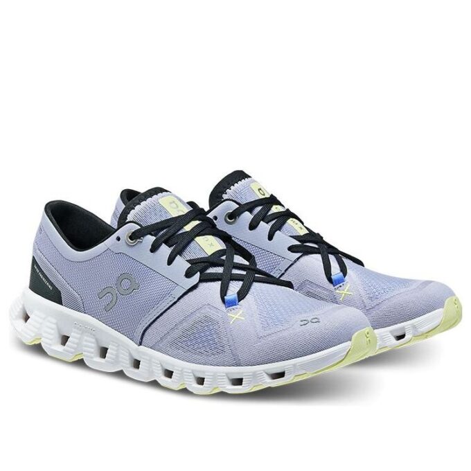 Cloud X 3 «Nimbus Weiß»