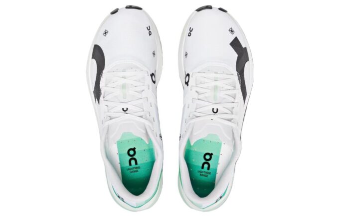 Cloudboom Echo 3 «Naturweiß Minzgrün»