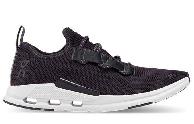 Cloudeasy «Schwarzer Fels»