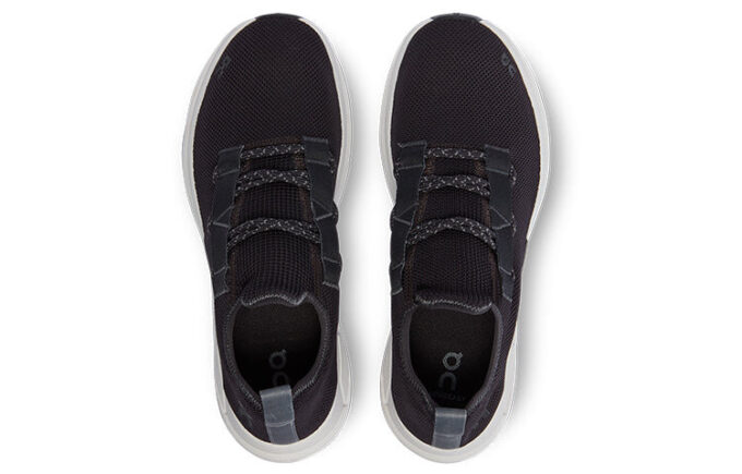 Cloudeasy «Schwarzer Fels»