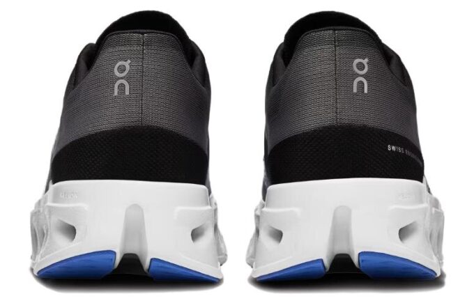 Cloudeclipse «Schwarz Frost»