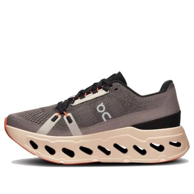 Cloudeclipse «Verblasster Sand»