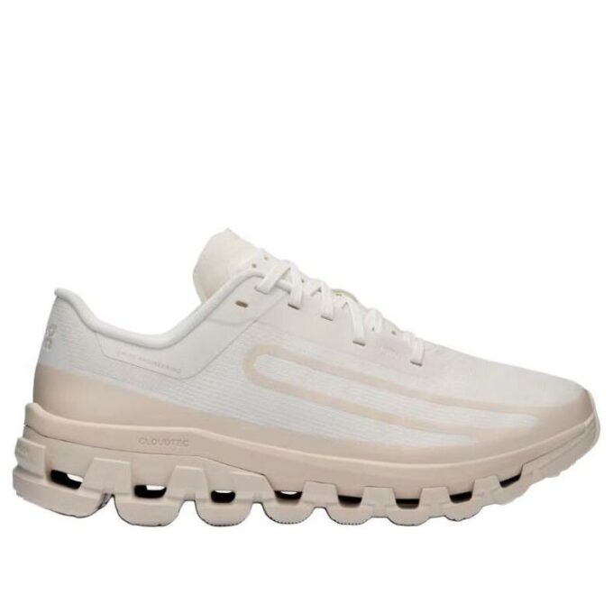 Cloudflow 4 IKON «Weißer Mond»