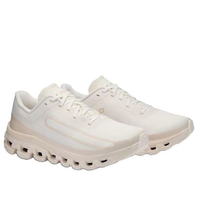 Cloudflow 4 IKON «Weißer Mond»