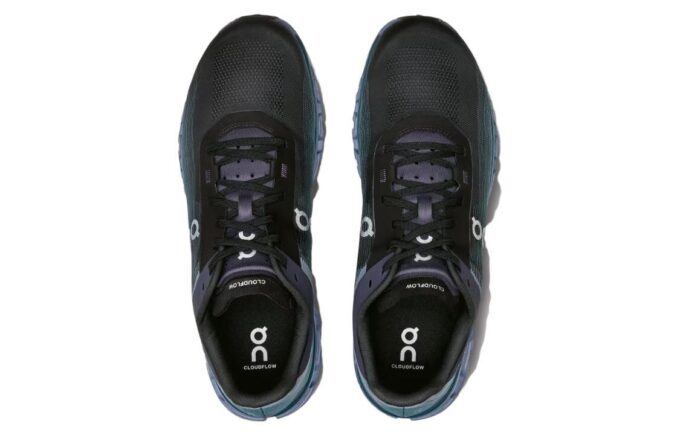 Cloudflow 4 «Schwarzer Sturm» Cloudflow 4 «Schwarzer Sturm»