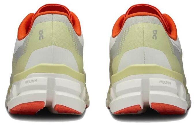 Cloudflow 4 «Weiß Heu»