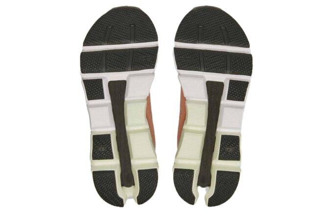 Cloudflyer 4 «Pfirsich Aloe»