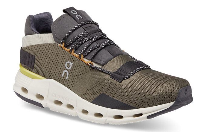 Cloudnova «Efeu-Finsternis»