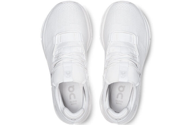 Cloudnova «Ganz in Weiß»