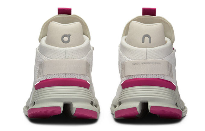 Cloudnova «Ungefärbt Weiße Nelke»