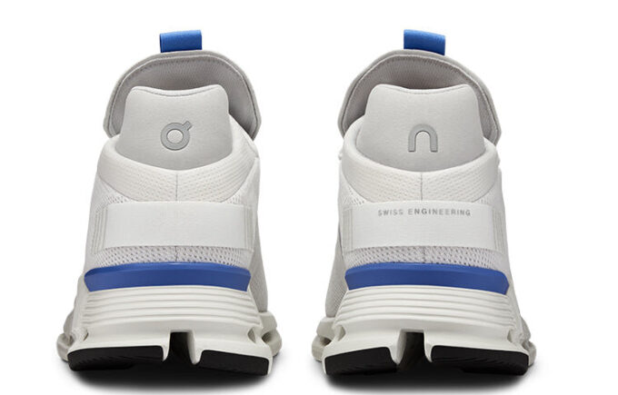 Cloudnova «Ungefärbtes Ultramarinblau»