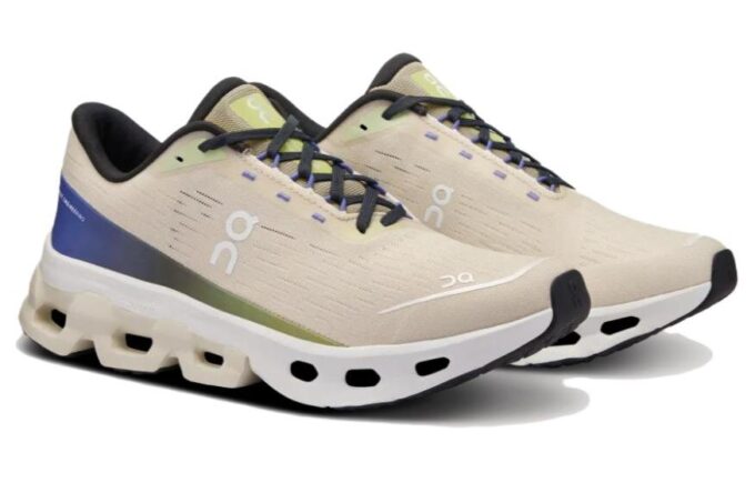 Cloudspark «Eisiger Hain»