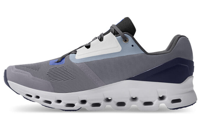 Cloudstratus «Fossil Mitternacht»