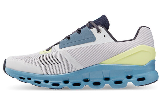 Cloudstratus «Frost Niagara»