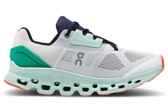 Cloudstratus «Ungefärbtes Weiß Creek»