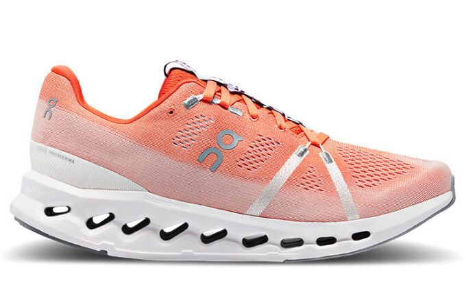 Cloudsurfer in «Flaming Weiß»