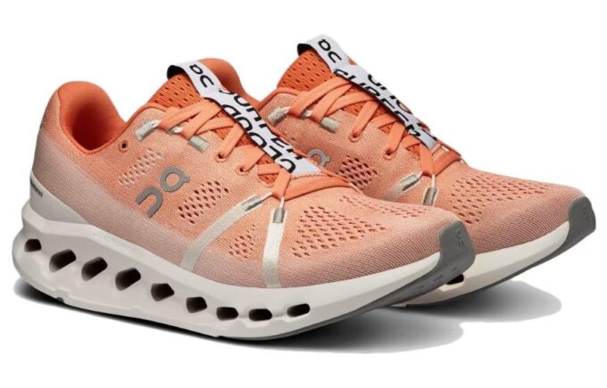 Cloudsurfer in «Flaming Weiß»