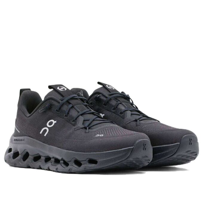 Cloudtilt Laufschuhe «All Black»