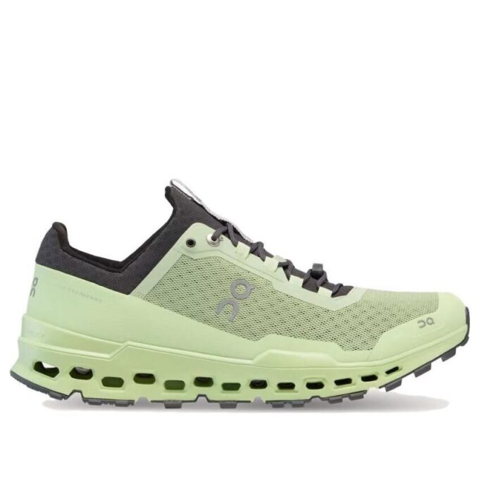 Cloudultra «Weinwiesengrün»