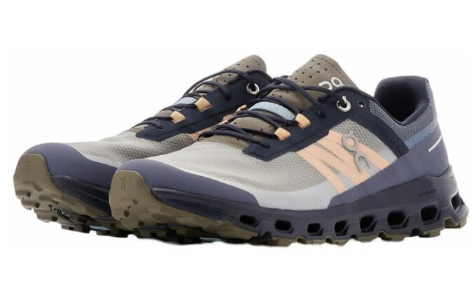 Cloudvista in «Mitternachtsolive»