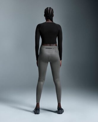 Damen Studio Long-T Crop