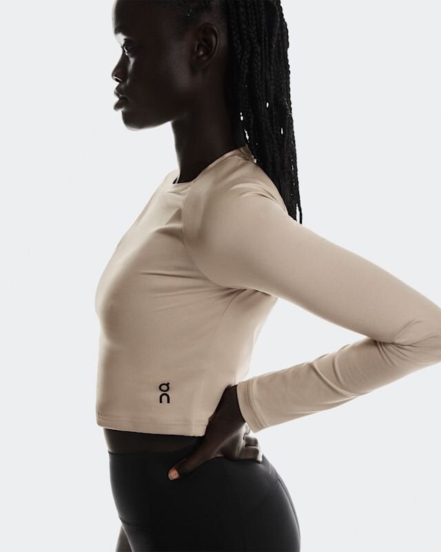 Damen Studio Long-T Crop Damen Studio Long-T Crop