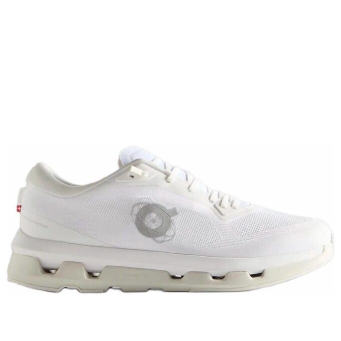 On Running x Kith Cloudzone «Weißes Eis»