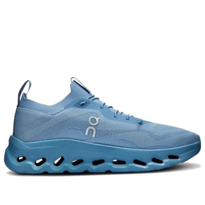 On Running x Loewe Cloudtilt «Ewig Blau»