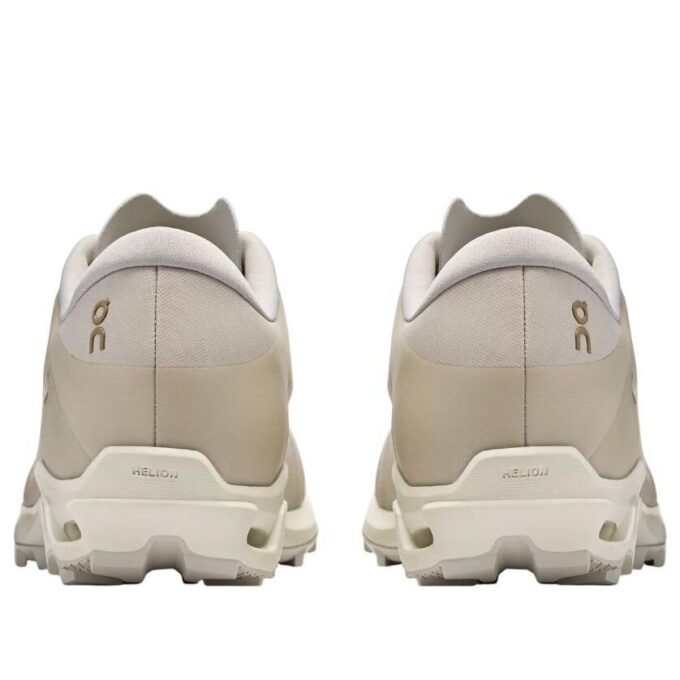 On Running x Post Archive Faction Cloudventure «Eismond»